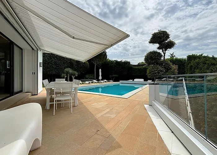 Villa Azur - Elegante Et Detente Aix-les-Bains